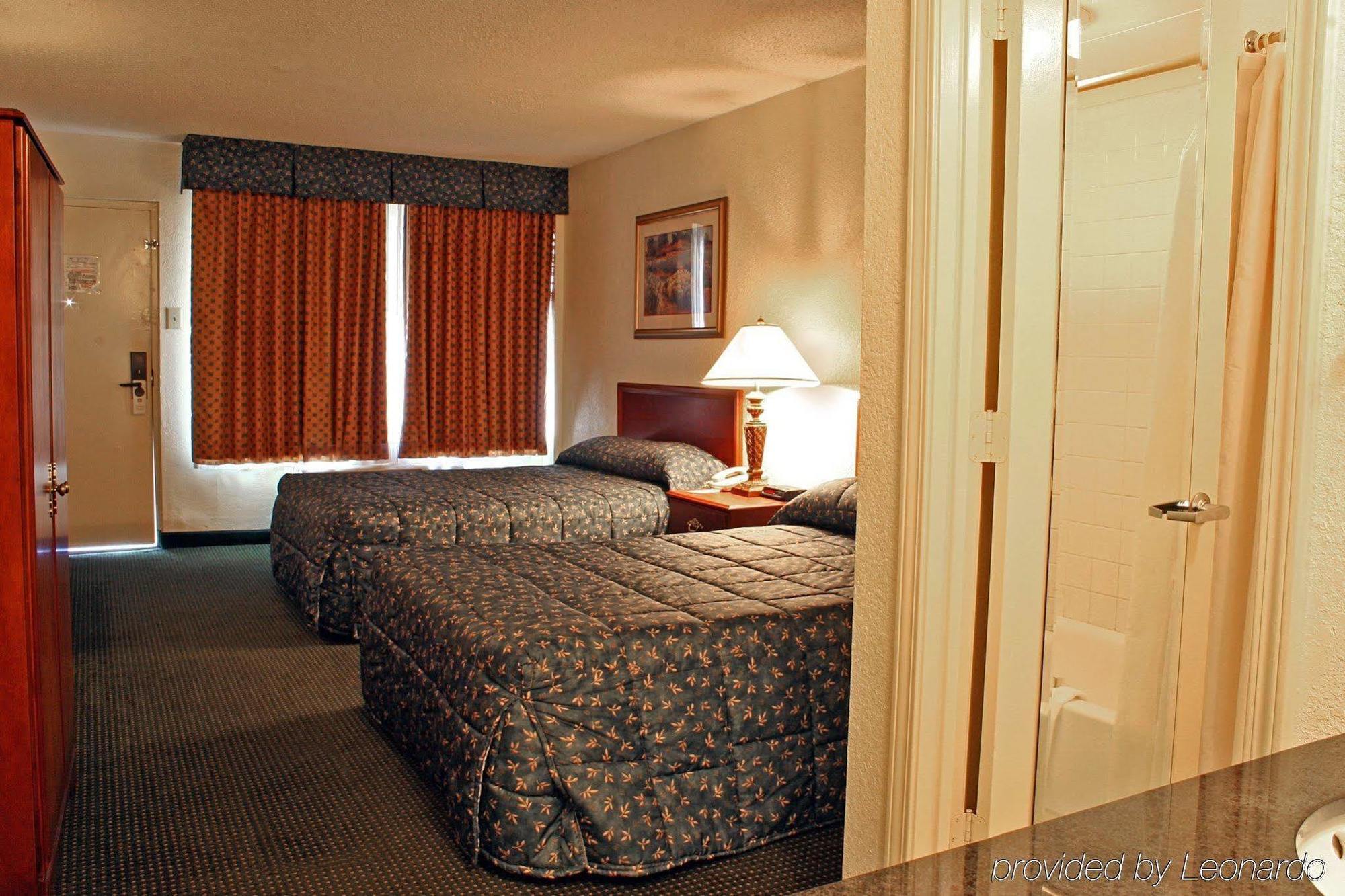 Super 8 By Wyndham Mobile I-65 Hotel Buitenkant foto